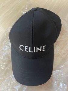 GW期間中値下げ 新品同様 正規店購入 Celine キャップ セリーヌ ブラック S 2aua1242n