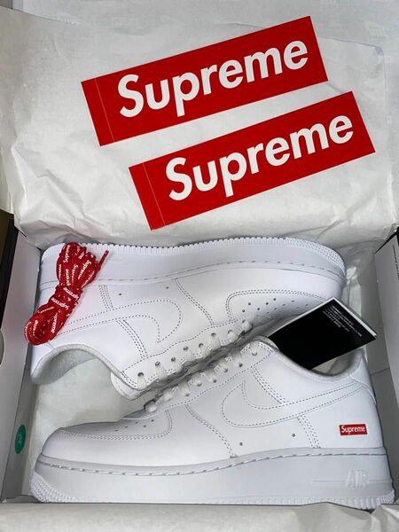 スニダン値以下 新品 27cm Supreme Nike Air Force