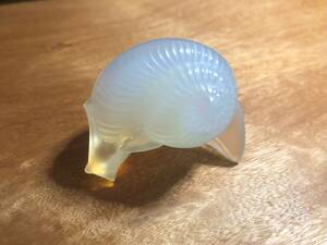 LALIQUE　オパルセントグラスのペーパーウェイト　カタツムリ　入手困難　新品