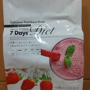 7Days Diet ストロベリー味　30包　ミスパリ　プロテイン