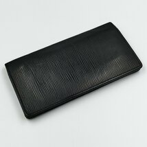 S2411●送料198円～ LOUIS VUITTON ルイヴィトン エピ ポルトフォイユ ブラザ 2つ折り長財布 ブラック 黒 メンズ ネーム入り_画像2