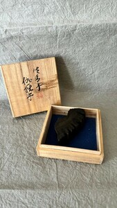 時代物　御香木『伽羅木』大名家家紋印付　45g 香木　香炉　茶香道具　華道　沈水香木　お焼香　塗香　仏具　