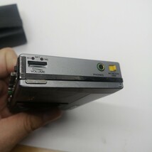 SONY WALKMAN WM-550C ポータブルカセットプレーヤー ソニー ウォークマン カバーケース付き 動作未確認 ネコポス 税なし_画像5