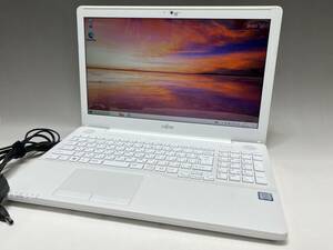 極美品 富士通 LIFEBOOK AH50/B3 FMVA50B3W2 ノートPC i7-7700HQ メモリ4GB HDD1TB Windows10 プレミアムホワイト C