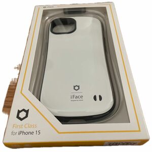 iPhone 15 iFace First Class Standardケース 41-959534（ホワイト）