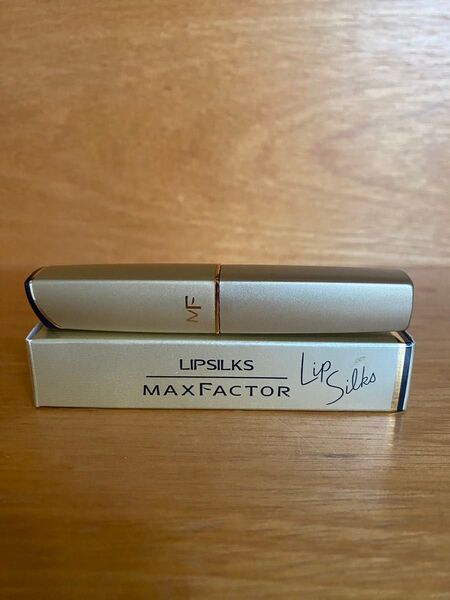 新品 未使用品 マックスファクター MAXFACTOR リップシルクス