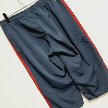 【adidas】アディダス トレーニング パンツ クロップド丈 ダークグレー 黒 赤 ライン 着回し 運動 ジム ラフ ロゴ メンズ サイズM/Y7093HH_画像7