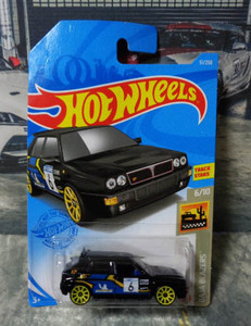 HotWheels LANCIA DELTA INTEGRALE 　ホットウィール　ランチア デルタ インテグラーレ　　　///D10