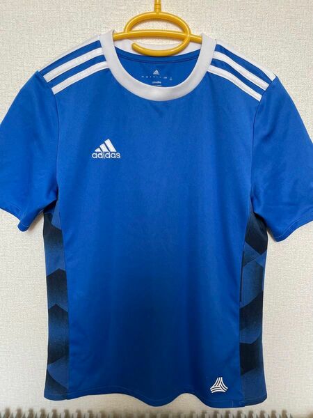 adidas アディダス 青　 Tシャツ　150 サッカー