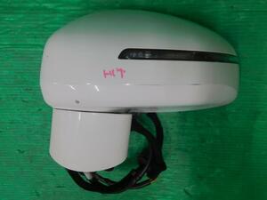  Audi TT ABA-8JBUBF left side mirror coupe 3.2 quattro 4WD.BUB 8J0857501A