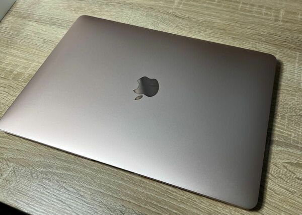 MacBook Air 256G メモリ8G 2018年 13.3 インチ ゴールド Apple