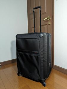 TUMI 223064D4 4 wheel with casters . luggage garment bag suitcase trunk Carry 