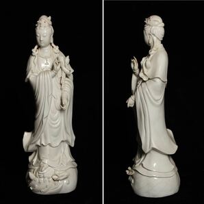 瓩07） 白磁 観音菩薩像 仏教美術 仏像 高さ30㎝ 骨董 古美術 の画像3
