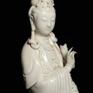 瓩07） 白磁 観音菩薩像 仏教美術 仏像 高さ30㎝ 骨董 古美術 の画像5