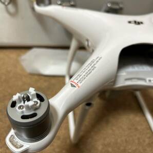 送料無料 機体新品 即決バッテリー2本おまけ 美品DJI Phantom4 PRO+ v2.0ファントム4 プロ プラス ドローン 空撮 4K mavic アルミケースの画像2