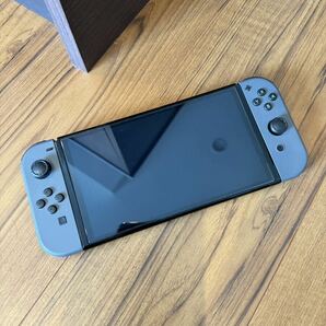 Nintendo Switch 有機ELモデル 任天堂 スイッチ 美品 初期化済 おまけ付の画像1