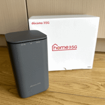 送料無料 docomo home 5G HR01 Wi-Fi ルーター SIMフリー ホームルーター 中古 美品 残債無し_画像1