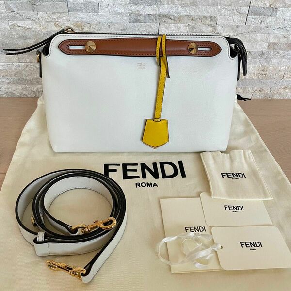 FENDI フェンディ バイザウェイ ミディアム トリコロール　ホワイト