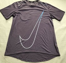 NIKE RUNNING ナイキ ビッグロゴ ビッグスウッシュ ドライフィット Tシャツ パープル　Mサイズ_画像1