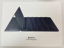 (26701)△ Apple 10.5インチ iPad Pro用 Smart Keyboard MPTL2J/A [アップル/スマートキーボード] ※動作未確認【中古品】_画像7