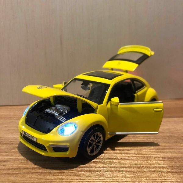 1/32 VWザ ビートル GSR ミニカー フォルクスワーゲン ザ・ビートル　黄色　イエロー