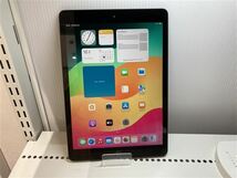 iPad 10.2インチ 第7世代[128GB] Wi-Fiモデル スペースグレイ …_画像2