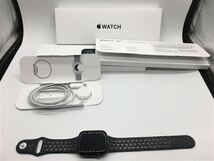 SE 第2世代[44mm GPS]アルミニウム 各色 Apple Watch A2723【 …_画像3