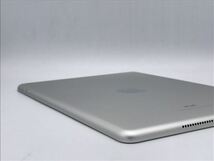 iPad 9.7インチ 第6世代[128GB] Wi-Fiモデル シルバー【安心保…_画像5