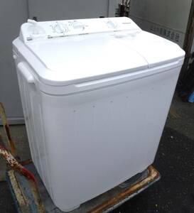 引き取り限定：静岡県浜松市中央区原島町 パナソニック 2槽式洗濯機 2023年製 NA-W50B1