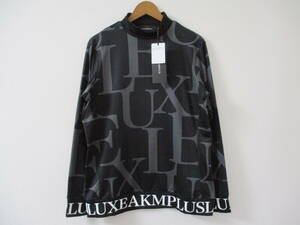 ☆LUXE AKM PLUS/リュクスエイケイエムプラス☆未使用 裾ロゴ総柄モックネック長袖Tシャツ サイズ：M ゴルフ トレーニング ジム おしゃれ