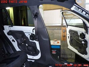 1UPJ-10627670]BMW X1 F48(HT20)左センターピラートリム 中古