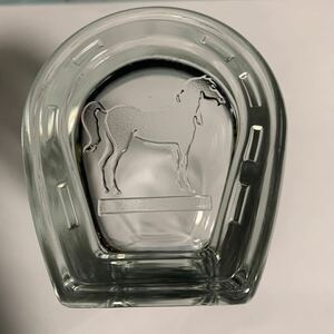 white horse tumbler ホワイトホース タンブラー 馬蹄形型 グラス ウイスキー ロックグラス ワイングラス デキャンタ デカンタ (9546)