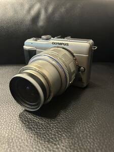 OLYMPUS オリンパス / ミラーレス一眼 / E-PL1 / ZUIKO 14-42mm / 動作品 充電器付き