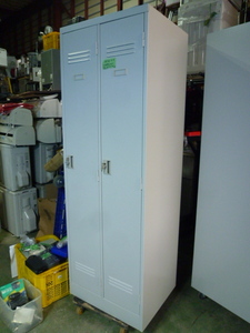 M770ito-ki locker ..2 person for HJJ-621SS-WE steel shipping un- possible!! receipt our company flight equipped.