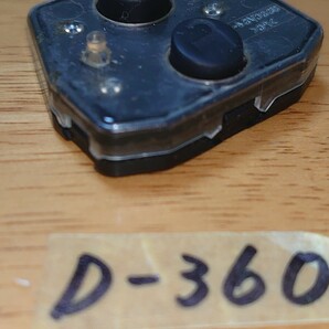 D-360 ダイハツ DAIHATSU 純正 キーレス 鍵 2ボタン 2B 黒ボタン BLACK 赤ランプ RED 動作確認済み タント ムーヴ ハイゼット ミラの画像10