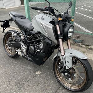 現行JC91型 ホンダ CB125R ABS 7159km 新型DOHCエンジン SHOWAブロンズ倒立フォーク ENKEIブロンズホイール 原付二種 全国配送 売切 CB250Rの画像1