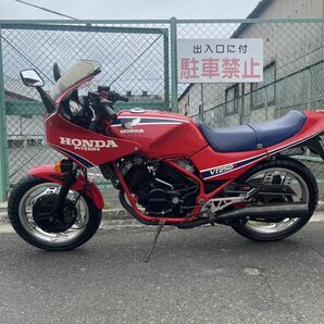 希少 VT250F インテグラ MC08 13235km エンジン好調 チョーク引かずセル1始動 全国配送 売切 検)NS250F R Z MVX250F CB250T N FZR RZ GF KRの画像6