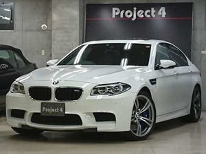 M5 4.4 黒革スポーツシート サンルーフ 禁煙車