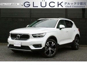 XC40 B4 AWD インスクリプション 4WD ワンオーナー ステアリングヒーター