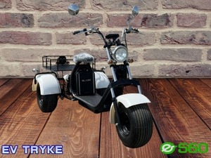 BLAZE EV TRIKE EV　トライク 1人乗