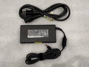 Chicony A17-180P4A AC adapter 180W 19.5V 9.23A power supply adapter 