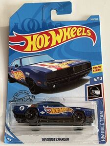 HW ‘69 DODGE CHARGER　ダッジ　チャージャー　レースチームカラー　ホットウィール