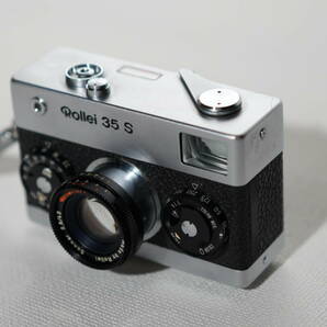 Rollei 35S Sonnar 40mm f2.8 動作確認済 保護フィルター フード ケース ストラップ付きの画像3