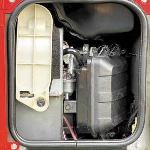  HONDA ガソリンエンジン発電機 EU28iS 防音・インバータータイプ 出力2.8kVA の画像5