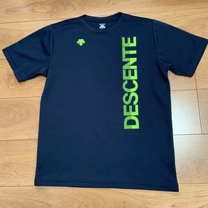 DESCENTE 半袖Tシャツ　サイズ160