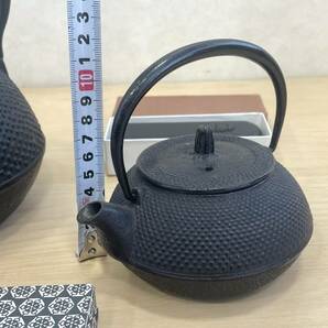 1円 ～ 南部鉄瓶 南部鉄器 急須 鉄瓶 アラレ 伝統工芸品 風鈴 栓抜き 印鑑 ケース 朱肉 まとめの画像3