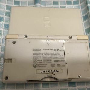 ☆任天堂 ニンテンドーDS☆Nintendo DS DSLite ニンテンドー クリスタルホワイト ゲーム機 動作不明 ジャンク扱い タッチペン無し の画像4