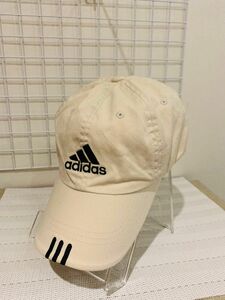 adidas アディダス キャップ 帽子 スポーツ ゴルフ ハット　ベージュ　男女兼用