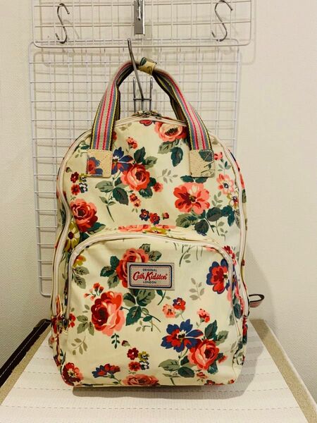 【美品】Cath Kidston キャスキッドソン リュックサック　バックパック　PVC 総柄