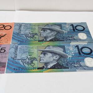 【18553】 オーストラリアドル 旧紙幣 総額45ドル 20ドル 10ドル 5ドル 外国紙幣 外国銭 売り切り価格 アンティーク 当時物 希少の画像6